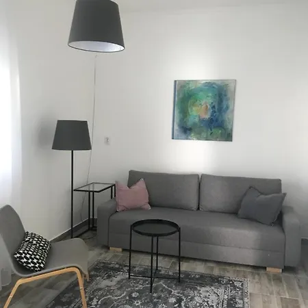 Mirjam Apartman Apartment *