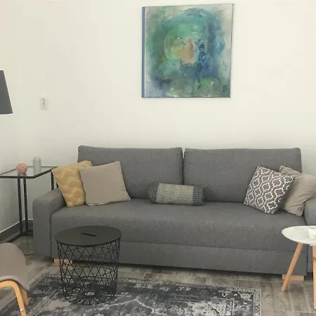 Mirjam Apartman Apartment *